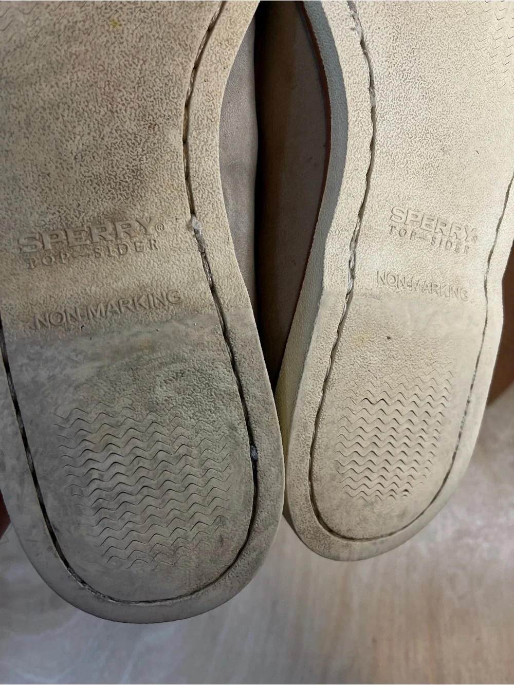 Sperry Gold Cup Boat Shoes 10.5M Tan Grey Nubuck Leather Authentic Original